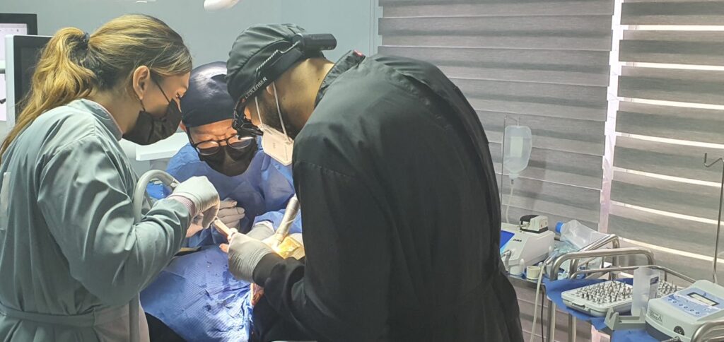 Dental Implant Art surgical team placing All-on-4 dental implants in Tijuana